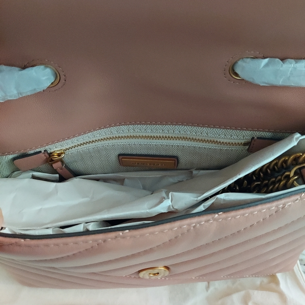TORY BURCH New Kira Chevron Small Convertible Shoulder Bag - Pink - Picture 10 of 16